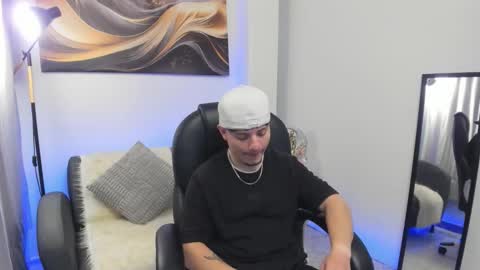 Snapshot of leoo_miller chatting on 01.16.26 Leo online show from 01.16.26