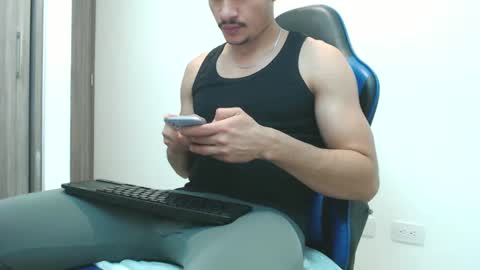 leostorm25 online show from 10.07.25