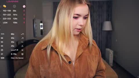 Hello everyone Im Lora Its my first day Were going to have fun together online show from 10.02.25