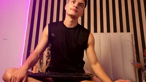leotease online show from 06.04.26