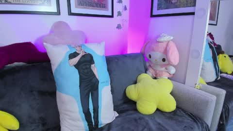 Kat online show from 03.30.26