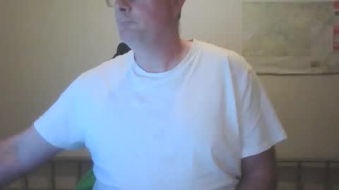 homquisgode online show from 11.24.25