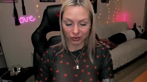 Lerika Moore online show from 02.09.26