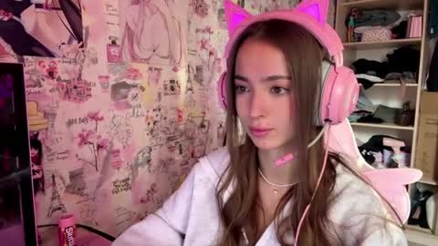 Lesya online show from 04.04.26