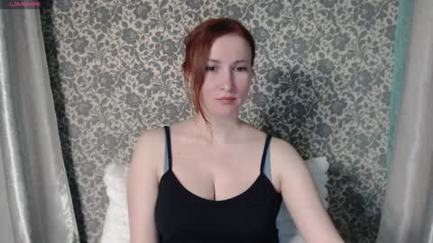 Snapshot of lesanamagic chatting on 02.07.25 LesanaMagic online show from 02.07.25