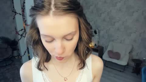 Snapshot of lesigrace chatting on 02.15.26 Sanem online show from 02.15.26