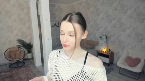 Snapshot of lesigrace chatting on 04.25.26 Sanem online show from 04.25.26