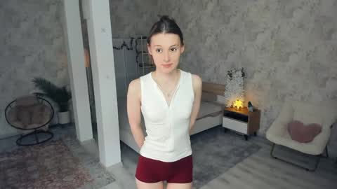 Snapshot of lesigrace chatting on 04.25.26 Sanem online show from 04.25.26
