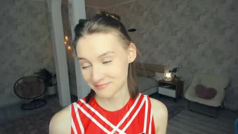 Snapshot of lesigrace chatting on 05.30.26 Sanem online show from 05.30.26