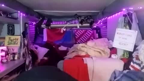 LesleyGumGrass- The Boring Trans girl online show from 03.07.25