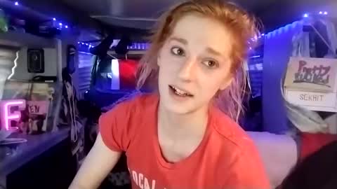 LesleyGumGrass- The Boring Trans girl online show from 03.10.25