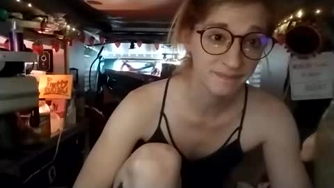 LesleyGumGrass- The Boring Trans girl online show from 12.14.25