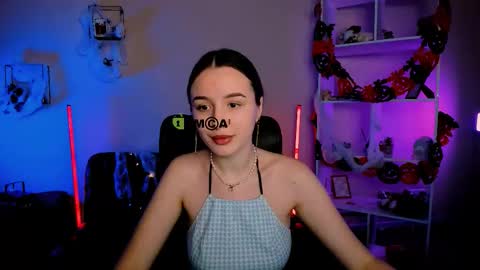 leslie_bird online show from 10.24.25