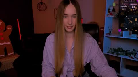 leslie_bird online show from 12.18.25