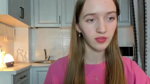  LESLIE   online show from 10.29.25