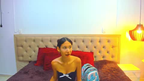 L E S L E Y  AND  D R A K O online show from 01.16.26