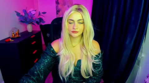 lesliemineg online show from 09.18.25