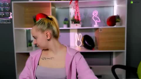 lesly_chilli online show from 02.22.26