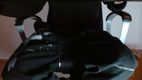 Snapshot of lesorio chatting on 02.21.26 Lesorio online show from 02.21.26