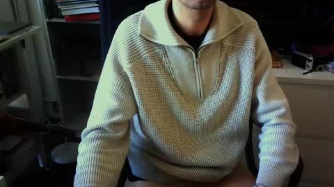 Vampiro Diurno online show from 02.18.25