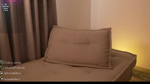 Snapshot of letiziafulkers1 chatting on 05.15.26 Letizia Fulkers online show from 05.15.26