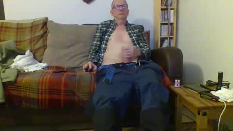 Snapshot of letmestrip chatting on 01.19.25 paul online show from 01.19.25