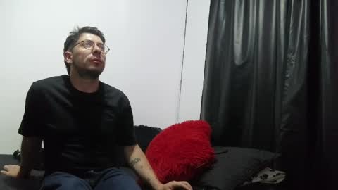 Snapshot of letorres23 chatting on 04.13.26 Torres online show from 04.13.26