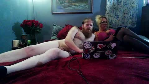 Snapshot of letsgetdirty1981 chatting on 02.15.25 letsgetdirty1981 online show from 02.15.25