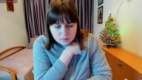 Naomi online show from 12.22.25