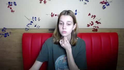 letty_curly online show from 12.14.24