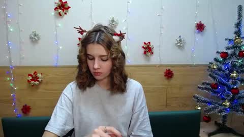 letty_curly online show from 12.21.24