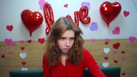 letty_curly online show from 02.13.25