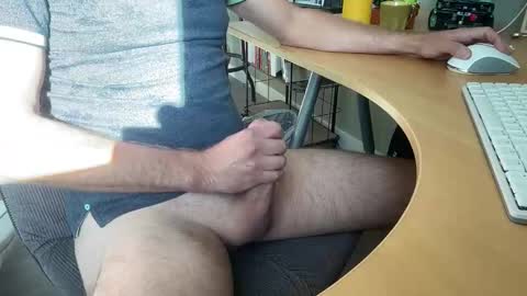 leukurrt online show from 09.23.25