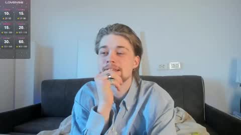 Snapshot of lev_miller chatting on 05.05.26 lev_miller online show from 05.05.26