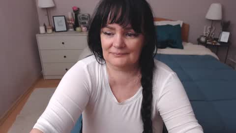 Mary online show from 01.31.25