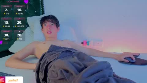 Levi  online show from 04.09.26