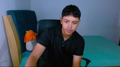 Snapshot of levii_7 chatting on 02.06.26 0600AM-1200PM - online show from 02.06.26