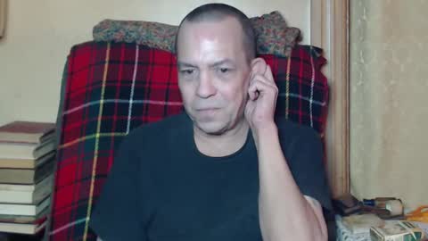 Snapshot of levon48 chatting on 02.07.25 levon48 online show from 02.07.25