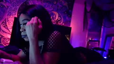 luuluulewinskii online show from 09.24.25