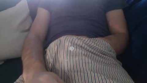 Snapshot of lewicock chatting on 10.01.25 lewicock online show from 10.01.25