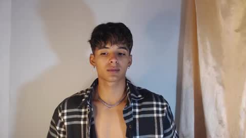 Snapshot of lewis_ly chatting on 02.07.26 i am lewis ly EDUARDO MEMDOZA15 online show from 02.07.26