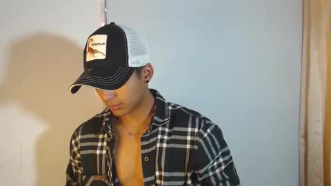 Snapshot of lewis_ly chatting on 03.02.26 i am lewis ly EDUARDO MEMDOZA15 online show from 03.02.26