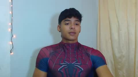 Snapshot of lewis_ly chatting on 04.21.26 i am lewis ly EDUARDO MEMDOZA15 online show from 04.21.26