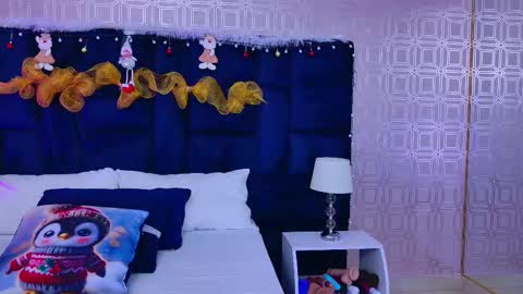 LexaDeRuso online show from 12.14.25