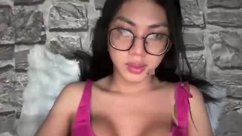 Snapshot of lexi09822 chatting on 01.05.25 Hev Lexi online show from 01.05.25