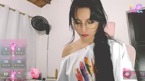 Snapshot of lexi19_ chatting on 07.25.26 lexi19_ online show from 07.25.26