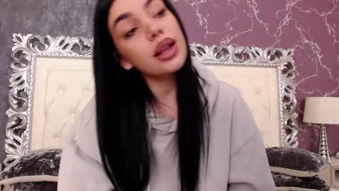 Snapshot of lexi__vicious chatting on 12.28.24 lexi__vicious online show from 12.28.24