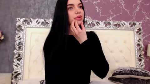 Snapshot of lexi__vicious chatting on 12.30.24 lexi__vicious online show from 12.30.24