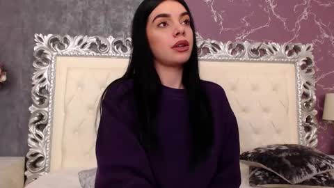 Snapshot of lexi__vicious chatting on 01.10.25 lexi__vicious online show from 01.10.25