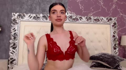 Snapshot of lexi__vicious chatting on 02.08.25 lexi__vicious online show from 02.08.25